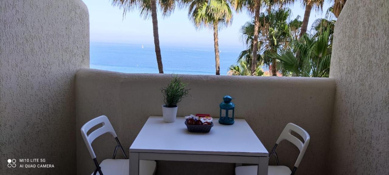 Estudio En Benalbeach, Vistas Mar, Primera Linea Playa Benalmadena Exterior photo