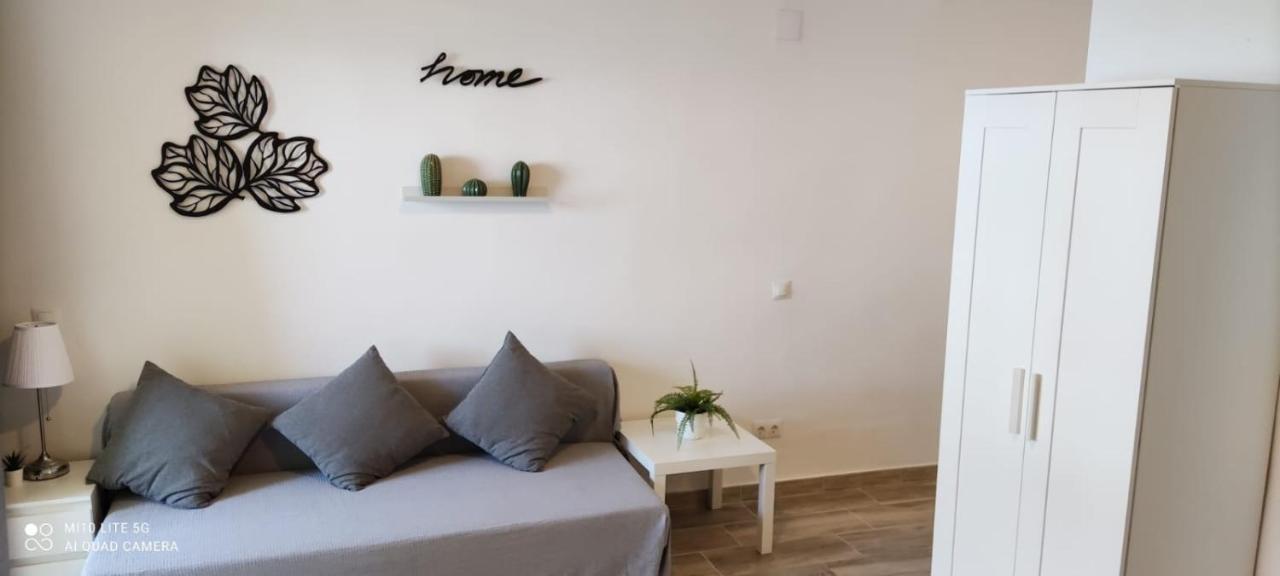 Estudio En Benalbeach, Vistas Mar, Primera Linea Playa Benalmadena Exterior photo